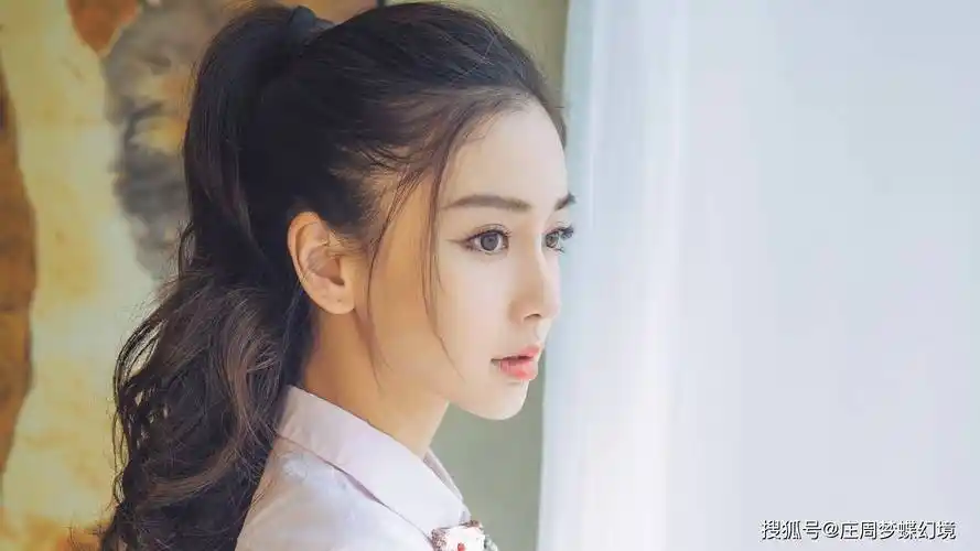 当年anglebaby在日本被人用酒瓶怼脸,这是她做梦都