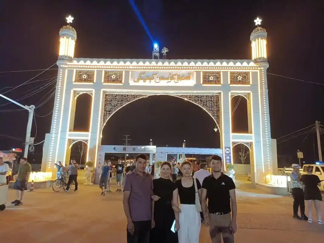 最爱你们 73@alia 95 @亚森托合提 @78 hasan - 抖音