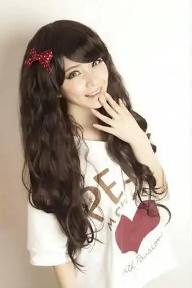 甜美及腰长发烟花烫发发型