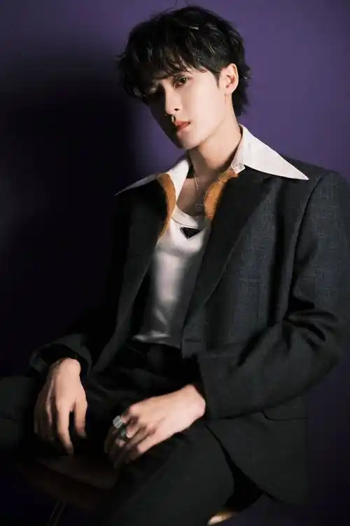 盘点8位天生「高冷脸」男艺人_魅力_时候_魏大勋