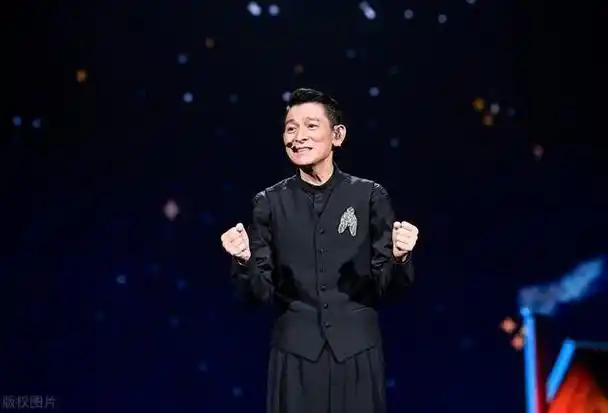 作为七零后,为什么刘德华的演唱会刷着刷着就想哭了