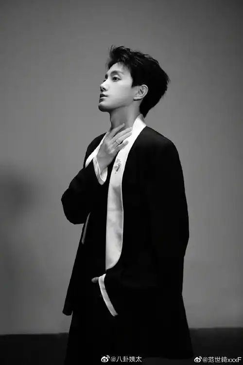 范世琦的下颚线##范世琦侧颜