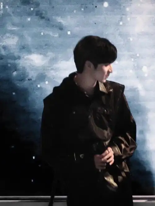 刘耀文氛围感图片