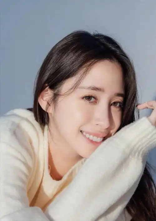 欧阳妮妮新剧造型引热议(欧阳妮妮新剧资金不足断更)(2)