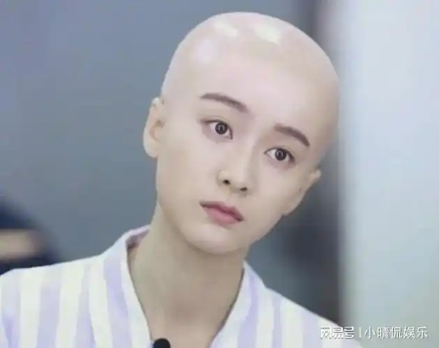 清一色女明星光头造型谁的颜值最抗打