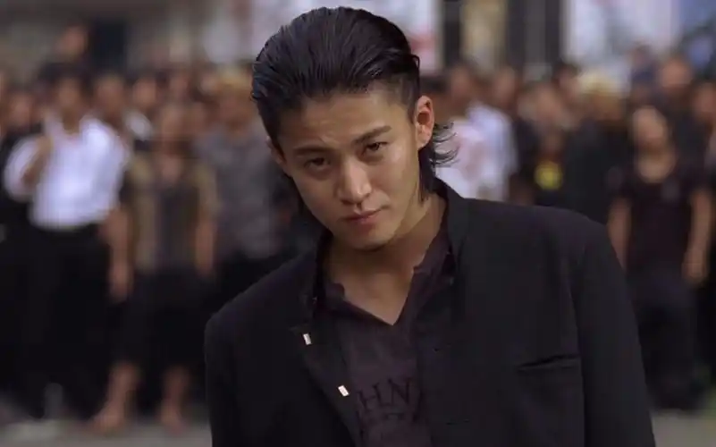 反映学生暴力美学的,有哪一部剧超过了《热血高校》吗?