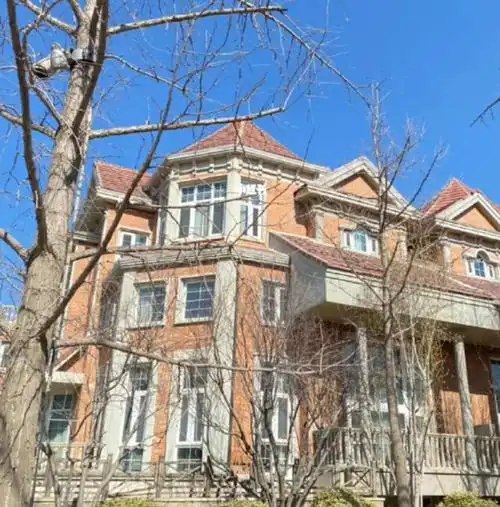 鹿晗8000万婚房曝光,独栋别墅占地超600平,一个音响就超60万