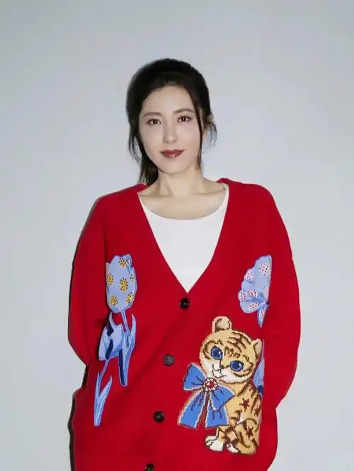 9131363936327015演员曾黎91 虎力连连,刷新日常