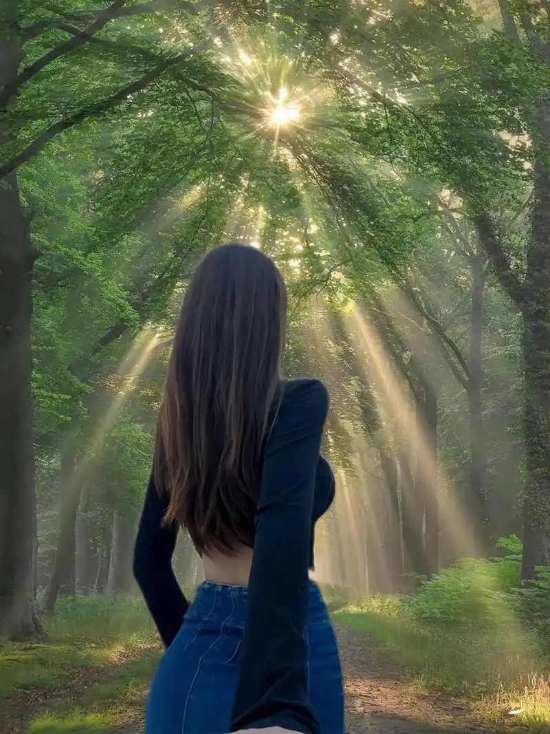 背影杀 拍照技巧 友情 最近超火的丁达尔效应拍照你拍了吗?