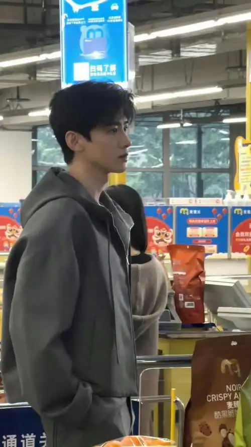 白敬亭难哄路透