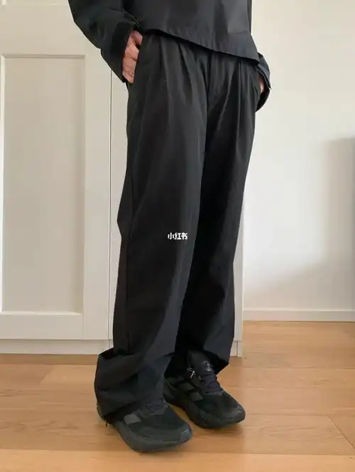 适合秋天的裤子