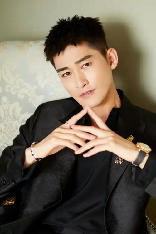 张翰暖橘古堡大片