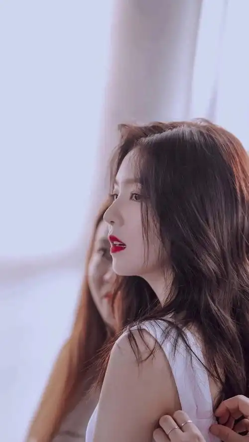 裴珠泫有哪些出圈神图? - 知乎