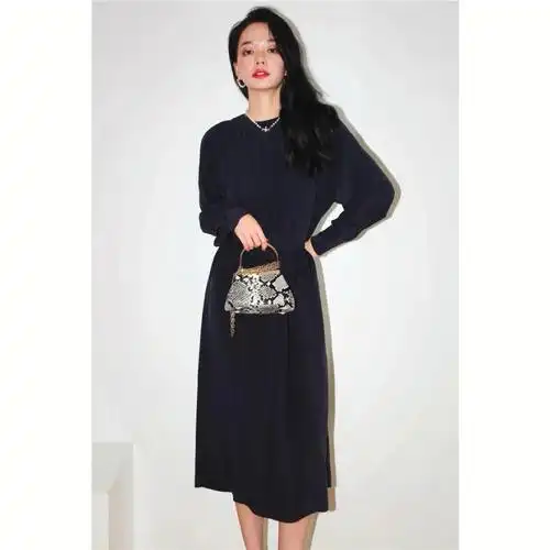 moss烨藏青色插肩袖宽松系带真丝连衣裙