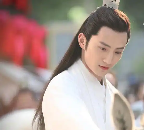 男明星演绎的古装美男我只服这4位又帅又美体态还好