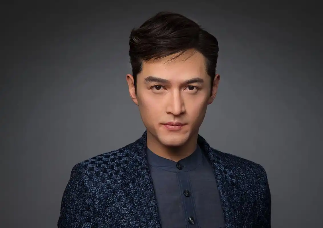 胡歌全新蜡像首次入驻香港杜莎夫人蜡像馆