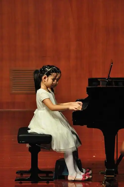 活动照片- 小钢琴手们,这是你们的【音乐会】!