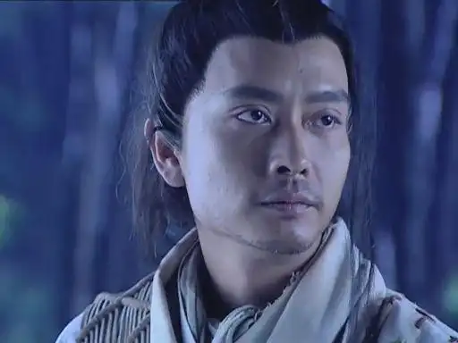 他曾是影帝演技不输周星驰 片场救人毁容如今变成这样