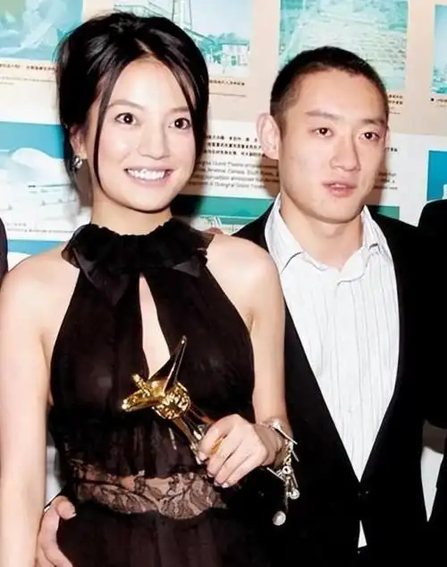 泡女星拼资产掀车战嚣张的京城四少13年后大变样