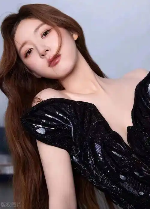 赵露思这颜值,这才是尤物啊!