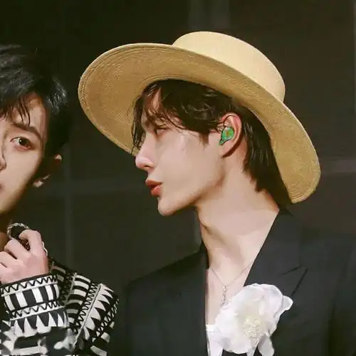 微信头像博君一肖