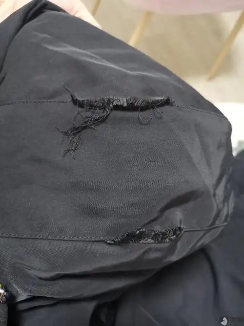 勤鸽布瑞琳,洗坏客人衣物,推脱责任不予赔偿