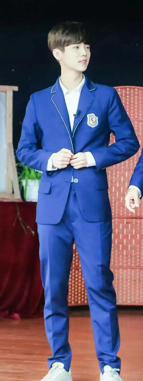 鹿晗luhan我去上学啦校服鹿