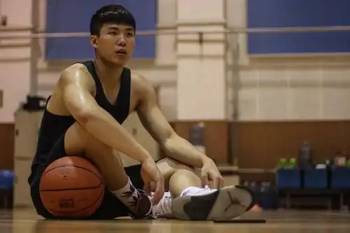 他从潮汕街头打到cuba西北神射手_赖益烨