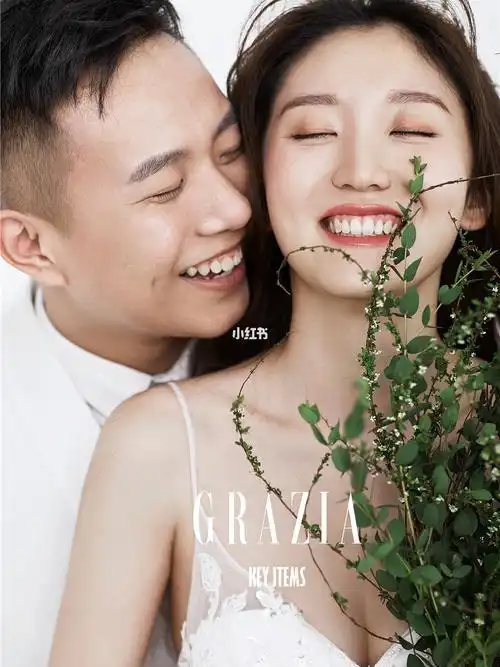 没想到我的婚纱照这么自然_婚纱照_婚纱摄影_摄影师_华晨宇_摄影_化妆