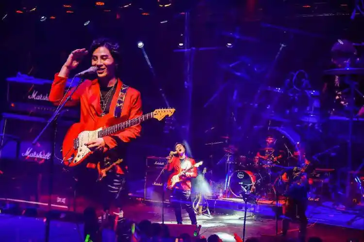 真的爱你-2019致敬beyond·黄家驹演唱会 瞬间穿越那些光辉岁月