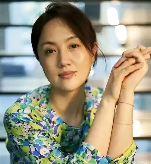 自古"叠名"出美人,这18位名字带叠字的女星,个个貌美如花