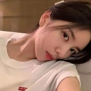 2021年最火的女生头像真人版