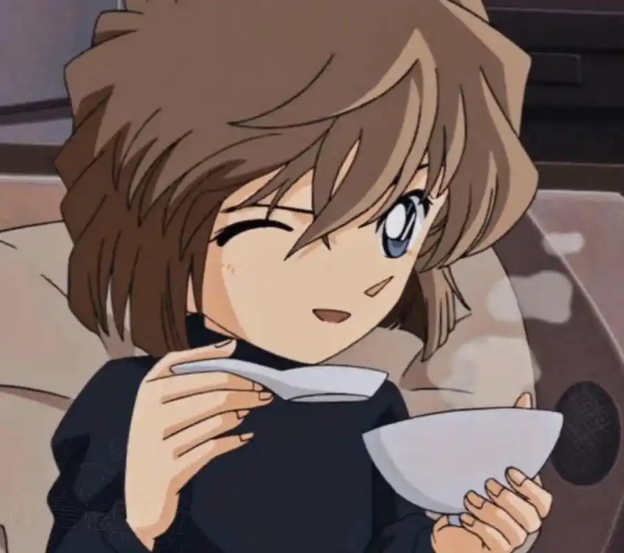 好喜欢灰原的这几个头像 #名侦探柯南##灰原哀