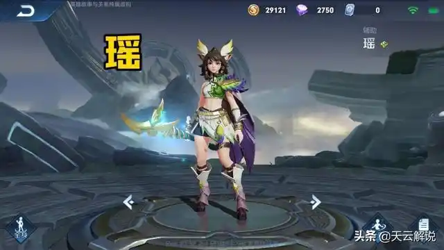 而且还能变身,就算只剩下丝血了,等其召唤魔铠出来,一刀反杀不成问题!