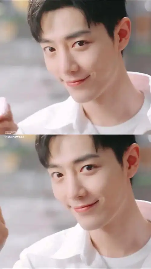 肖战#肖战呆桃笑得太甜了好想抱回家