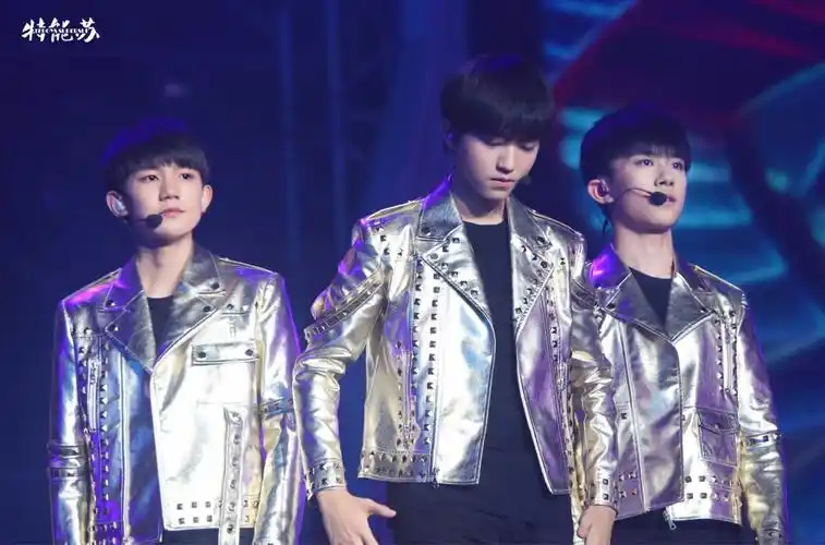 tfboys 160813 三周年见面会广州场【每一次散场都不愿离去,每一次