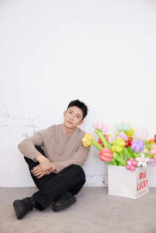 黄景瑜1130生日快乐##和黄景瑜来一场奇yu之旅