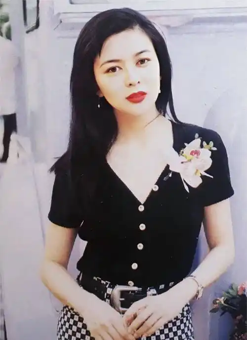 惊艳写真系列第188期本期主角-关之琳