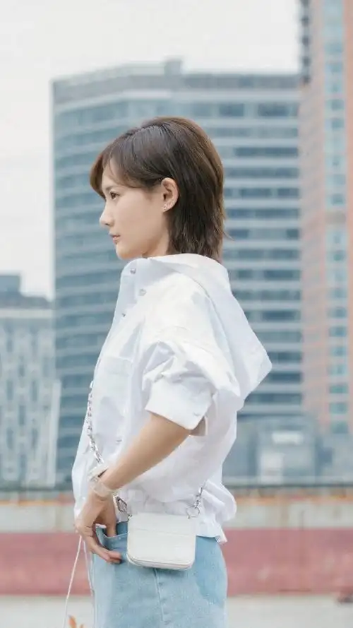 我的时代你的时代艾情李一桐