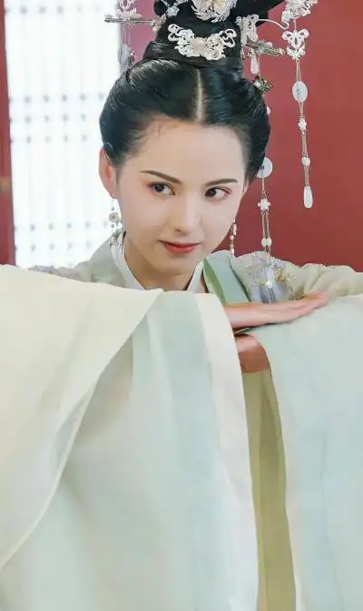 《惹不起的殿下大人》【林峥峥】黄日莹 0 22 爪哇小姐  发布到  古装