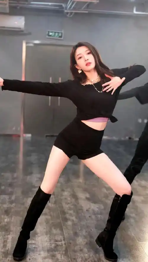 江疏影.江疏影,1986年9月1日出生于上海市,中国内地女演 - 抖音