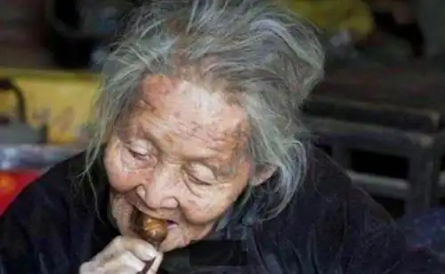 阳寿已尽的老人面相特征,阳寿已尽的老人面相图片