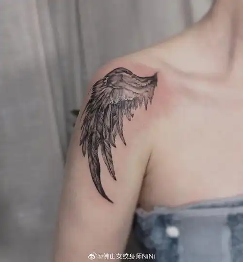 女生纹身##佛山hello刺青工作室##佛山纹身##翅膀纹身