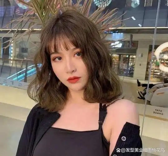 温柔到爆的法式烫,氛围感超级是每位小姐姐心中发型的no.1.