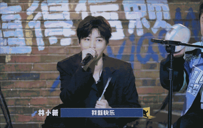 了##王俊凯下期玩乐队了#王俊凯盒子的猫弹琴了,是懂我们想看什么的