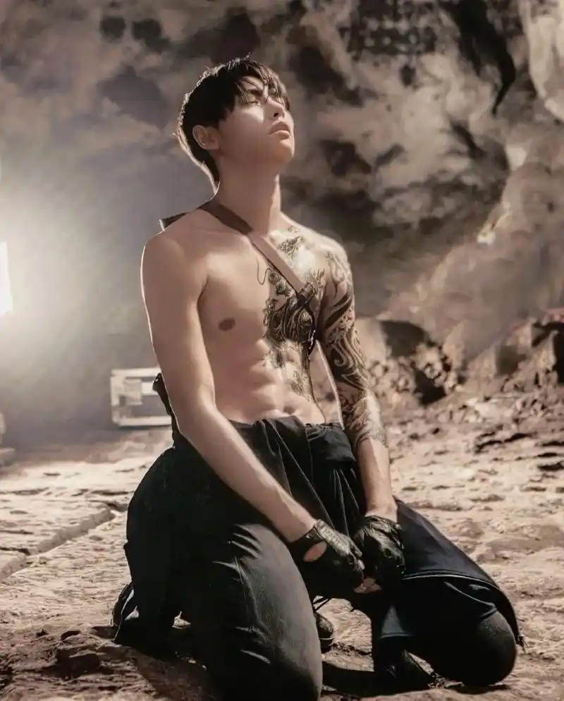 我不相信有人能带出张起灵神魂三分,直到长白山的雪落在我面前# - 抖