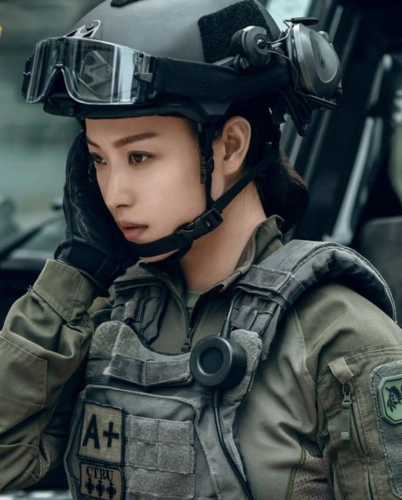 《拆弹专家2》票房预计破12亿,刘德华,倪妮生死一线扣人心弦