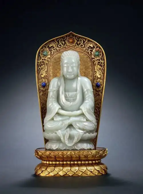 古代玉佛最圣洁