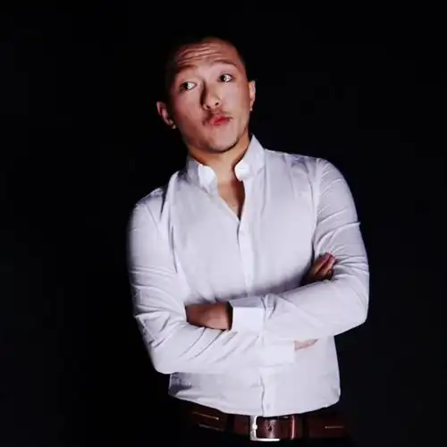 流着泪说分手 金志文 - beebeee - 唱吧,最时尚的手机ktv