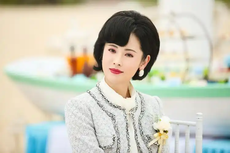 忘记你记得爱情杨明娜哭了你们这届孩子太难带了